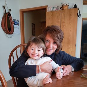 Meet your Posher, Joyce